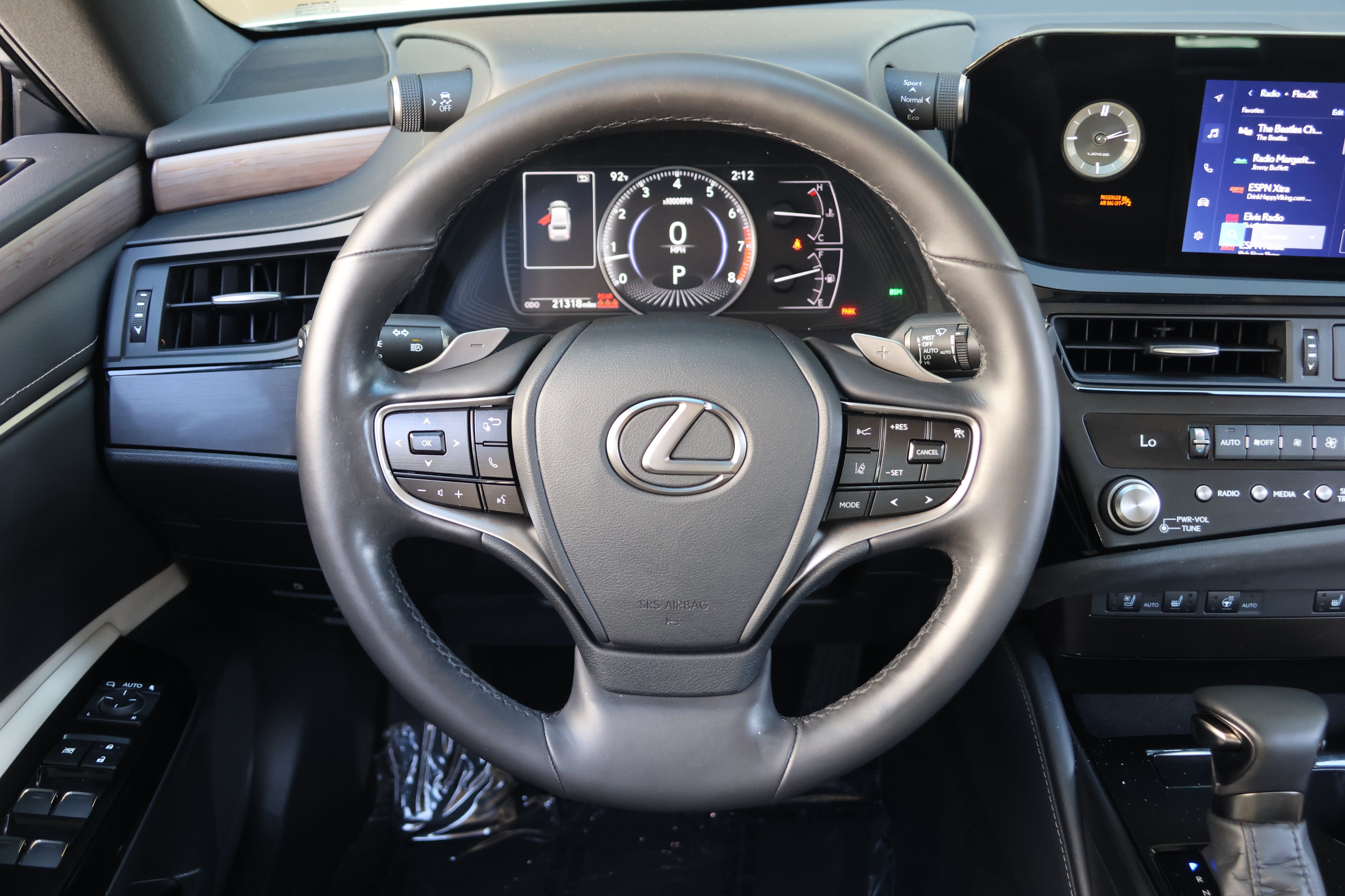 Certified 2024 Lexus ES 350 w/ Premium Package FWD image 27