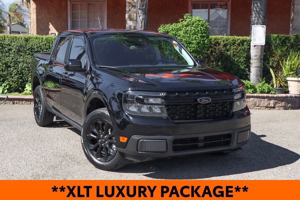 Used 2024 Ford Maverick XLT w/ XLT Luxury Package FWD image 2