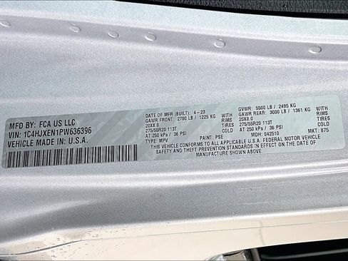 Used 2023 Jeep Wrangler Unlimited Sahara image 34