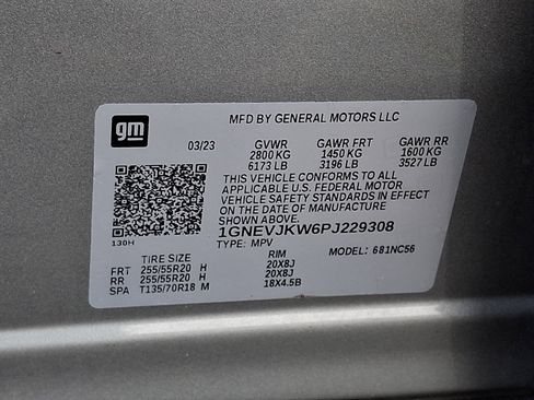 Used 2023 Chevrolet Traverse RS w/ LPO, Floor Liner Package AWD/4WD image 27