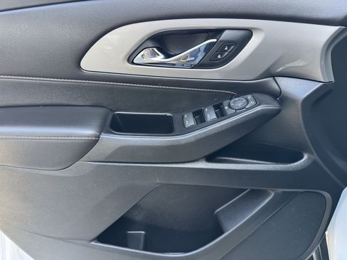 Certified 2020 Chevrolet Traverse LS AWD/4WD image 10
