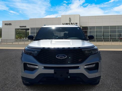 Used 2020 Ford Explorer ST w/ ST Street Pack image 8