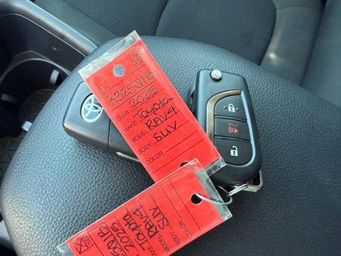 Used 2025 Toyota RAV4 LE image 43