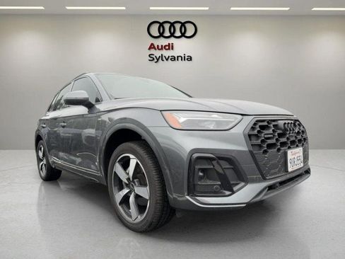 Certified 2023 Audi Q5 2.0T Premium Plus AWD/4WD image 1