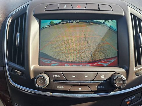 Used 2016 Buick Regal AWD image 35