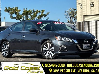 Used 2022 Nissan Altima 2.5 SV