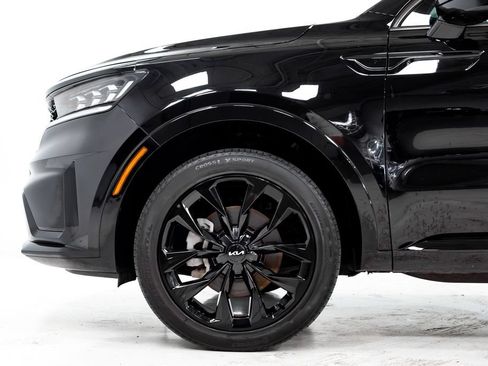 Used 2023 Kia Sorento SX AWD/4WD image 30