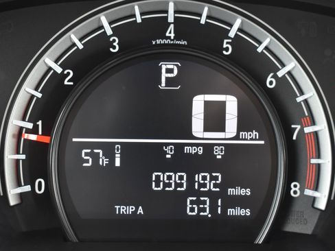 Used 2019 Honda CR-V LX image 7