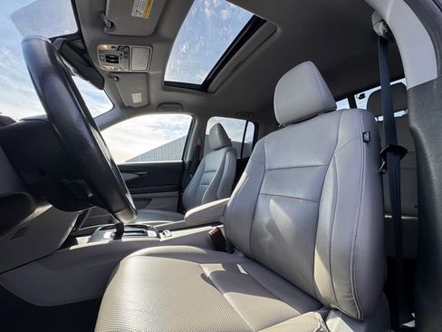 Used 2018 Honda Ridgeline RTL-E image 17