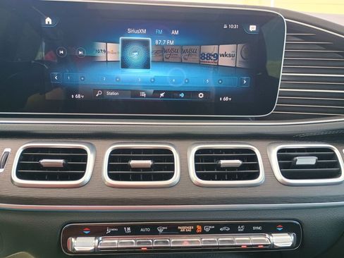 Certified 2023 Mercedes-Benz GLS 580 4MATIC image 15