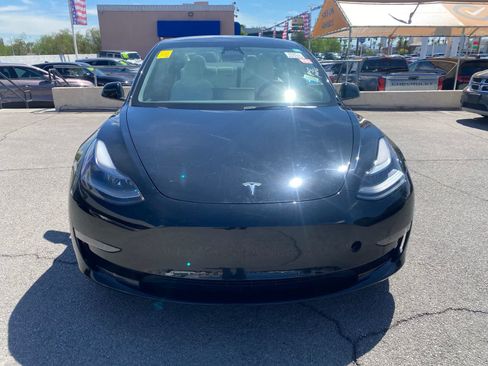 Used 2023 Tesla Model 3 Standard Range RWD image 2