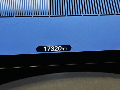 Used 2024 Honda Prologue EX image 19