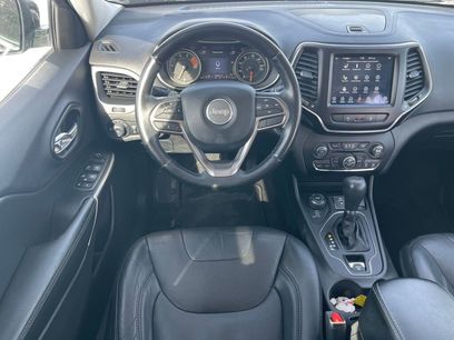 Used 2021 Jeep Cherokee Latitude Lux w/ Comfort/Convenience Group