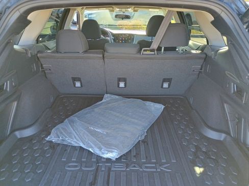 Certified 2022 Subaru Outback Premium image 17