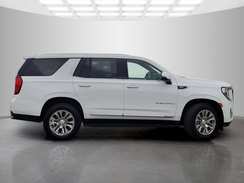 Used 2023 GMC Yukon Denali AWD/4WD image 4