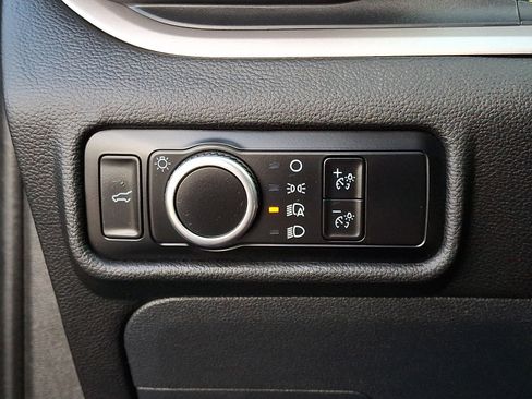 Certified 2023 Ford Explorer XLT AWD/4WD image 24