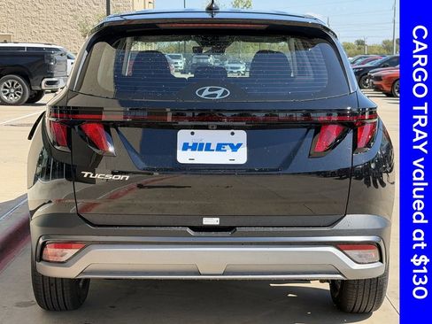 New 2026 Hyundai Tucson SE image 6
