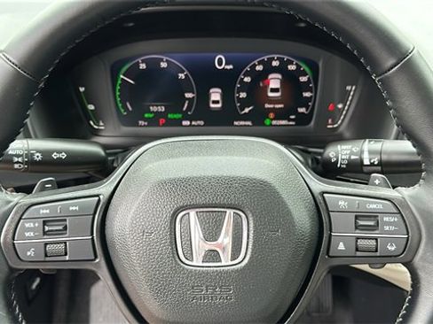 Used 2025 Honda Accord EX-L image 13
