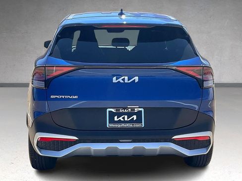 Certified 2025 Kia Sportage EX image 5