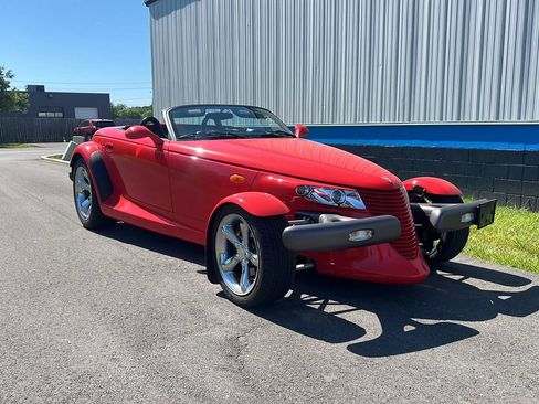 Used 1999 Plymouth Prowler RWD image 3
