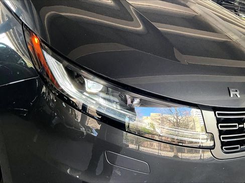 Used 2024 Land Rover Range Rover Sport Dynamic SE image 28