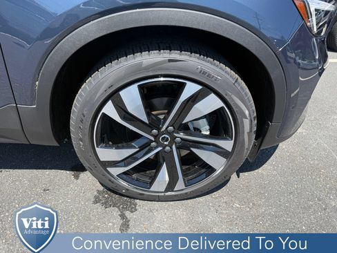 New 2026 Volvo XC40 B5 Ultra w/ Climate Package AWD/4WD image 10