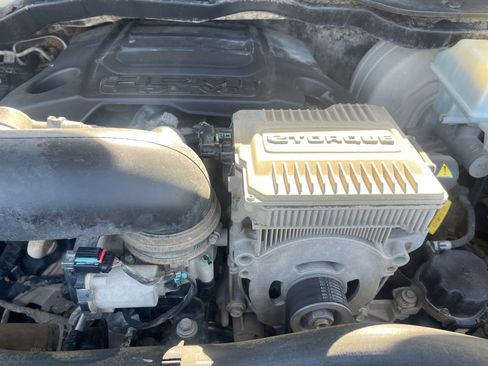 Used 2023 RAM 1500 Laramie AWD/4WD image 32