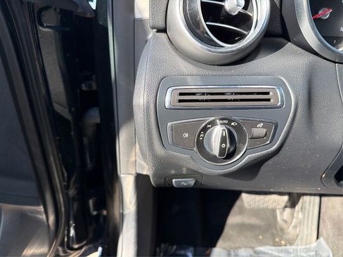 Used 2015 Mercedes-Benz C 300 C 300 w/ Multimedia Package image 19