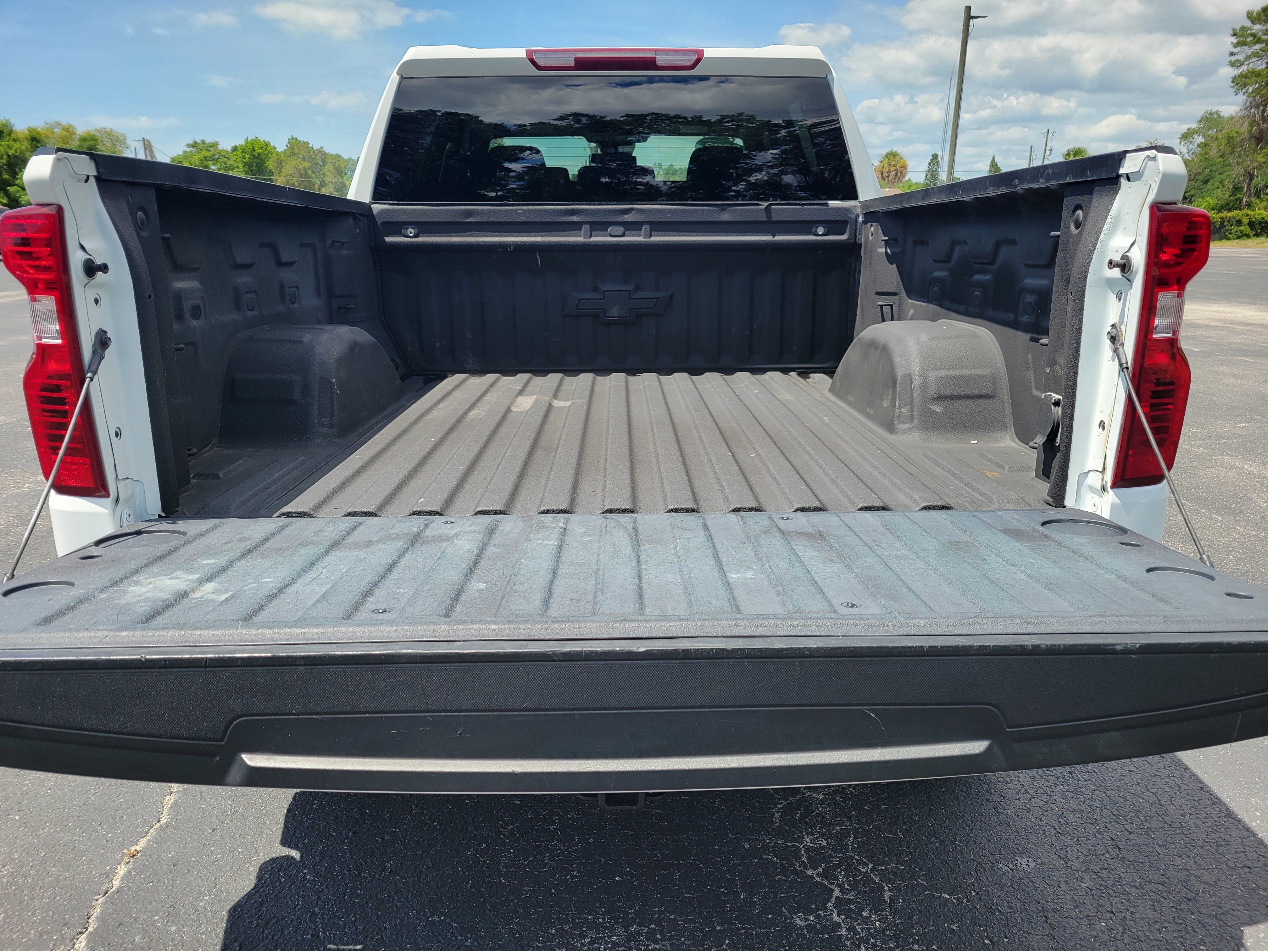 Used 2022 Chevrolet Silverado 1500 Custom AWD/4WD image 7