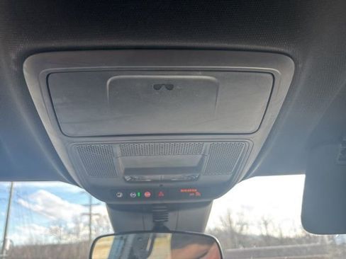 Used 2024 Chevrolet Traverse LT w/ Trailering Package image 28