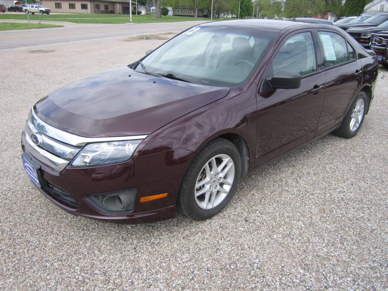 Used 2012 Ford Fusion S FWD image 3