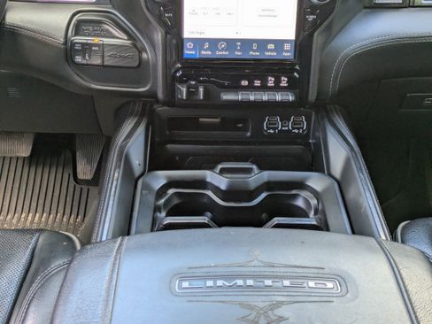 Used 2022 RAM 3500 Limited image 17