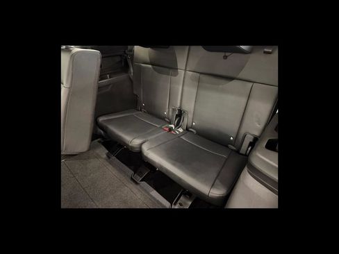 Used 2025 Hyundai Santa Fe SEL FWD image 23