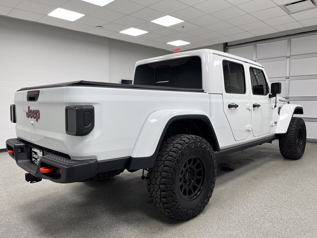 Used 2023 Jeep Gladiator Mojave w/ Cold Weather Group AWD/4WD image 10