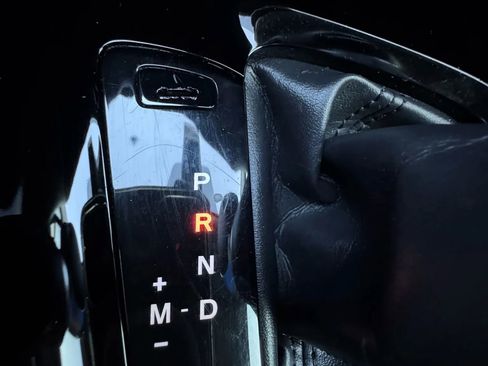 Used 2020 Toyota C-HR Limited image 36