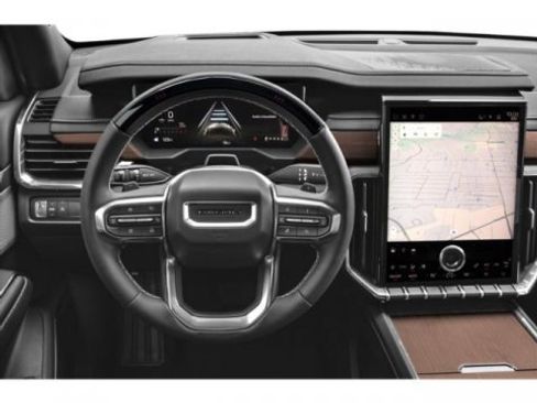 Used 2025 GMC Acadia Denali w/ Super Cruise Package image 7