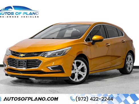 Used 2017 Chevrolet Cruze Premier w/ Enhanced Convenience Package FWD image 1
