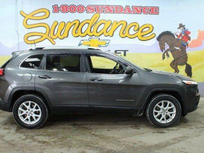 Used 2018 Jeep Cherokee Latitude w/ Cold Weather Group