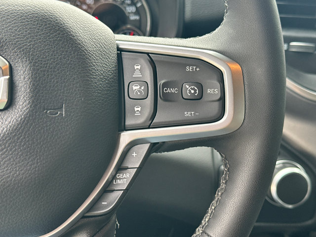 Used 2025 RAM 1500 Big Horn AWD/4WD image 29