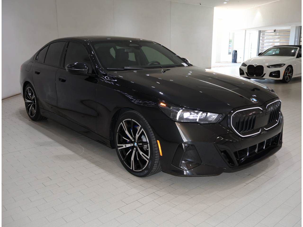 Certified 2024 BMW 530i w/ M Sport Package RWD image 8