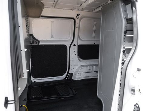 Used 2021 Nissan NV200 SV w/ Back Door Glass Package FWD image 33