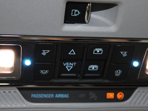 New 2026 Ford F250 Lariat w/ Black Appearance Package image 60