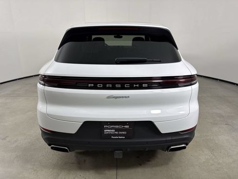 Certified 2026 Porsche Cayenne E-Hybrid AWD/4WD image 6