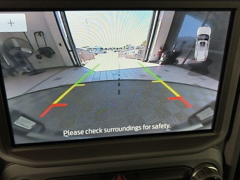 Used 2023 Ford Bronco Sport Outer Banks w/ Tech Package AWD/4WD image 23