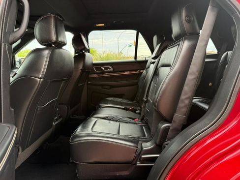 Used 2017 Ford Explorer Platinum AWD/4WD image 44