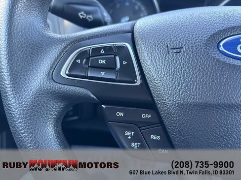 Used 2018 Ford Focus SEL FWD image 15