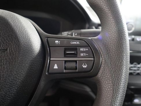 Certified 2025 Honda Accord LX image 39