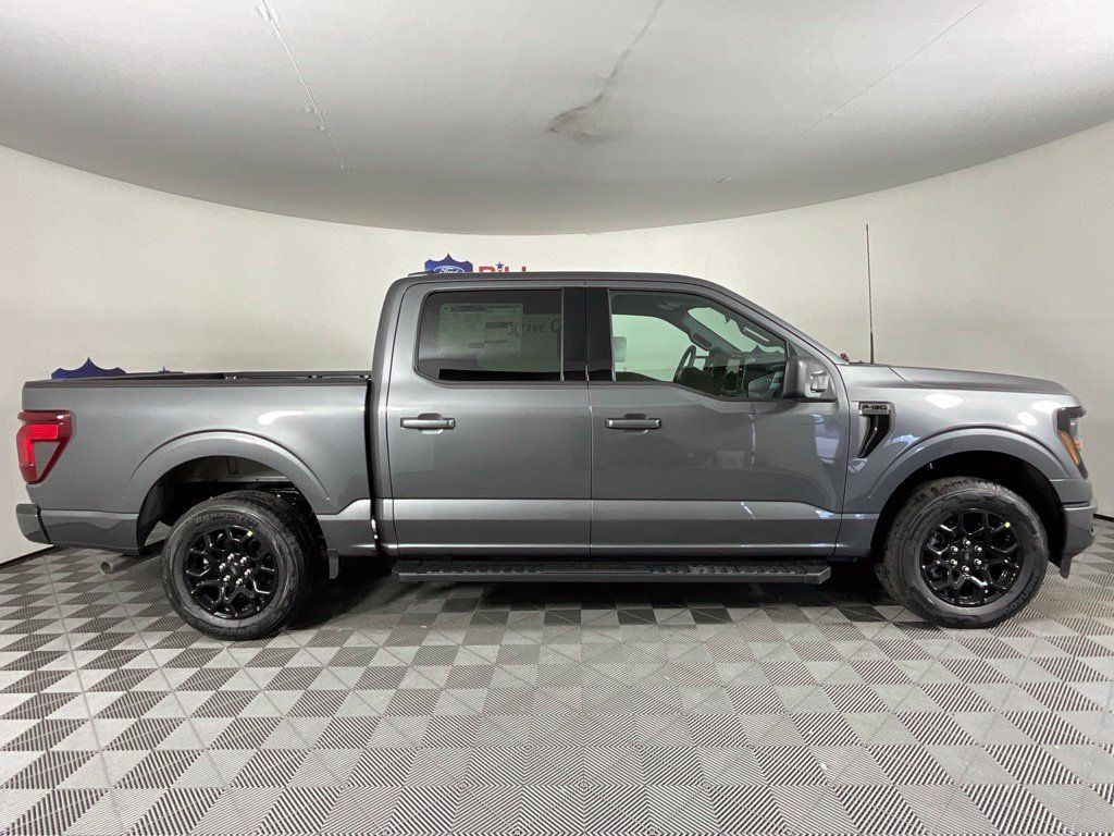 New 2026 Ford F150 XLT w/ XLT Black Appearance Package RWD image 2