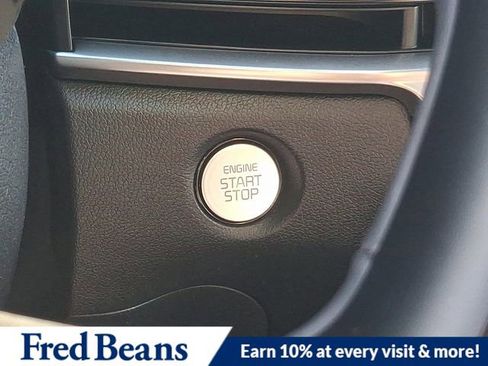 New 2026 Kia Sorento S image 15