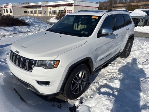 Used 2017 Jeep Grand Cherokee Limited image 7